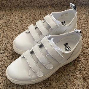 Doc Marten Dante Velcro strap